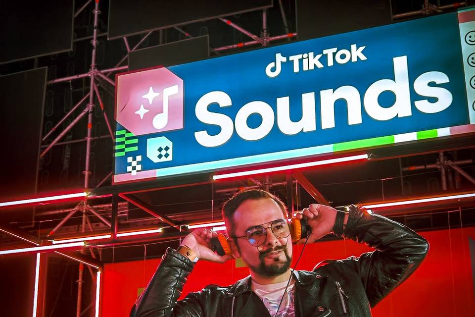 Imagen DJ para Tiktok