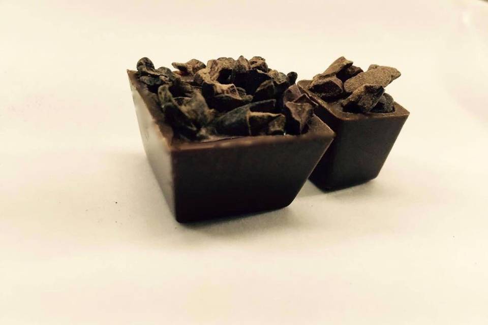Bombón chocolate y nips cacao