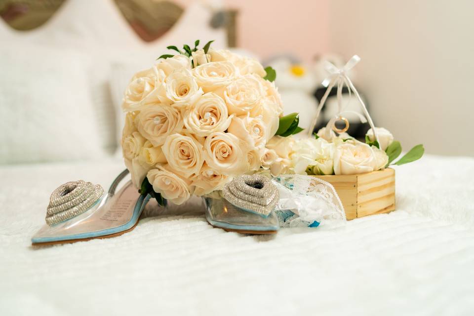 Bouquet , zapatillas ,