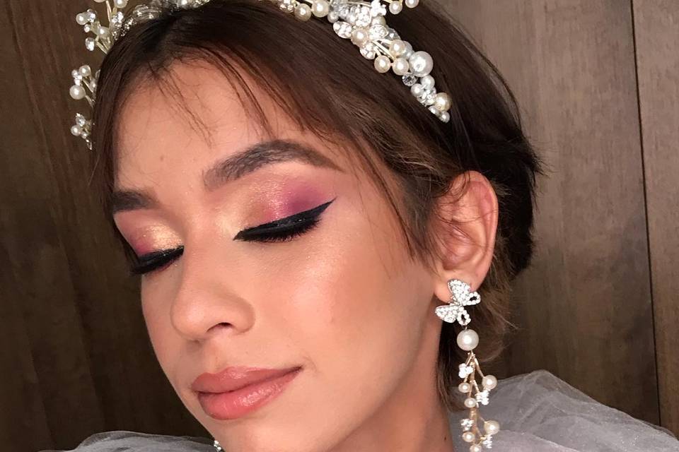 Glam Bride Makeup