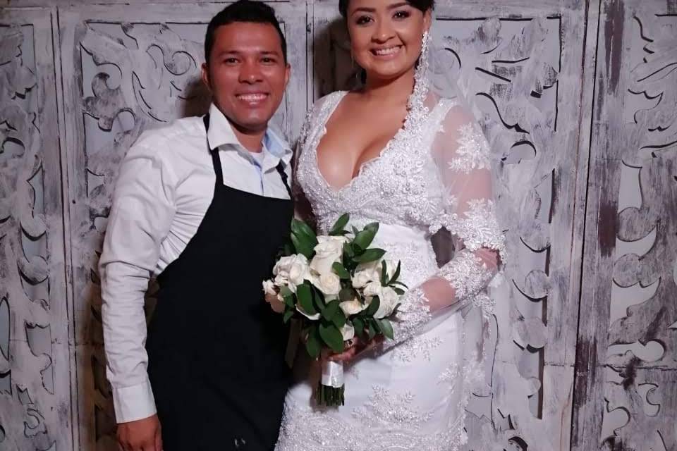 Junto a la novia