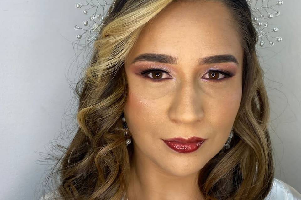 Maquillaje de novia peinado