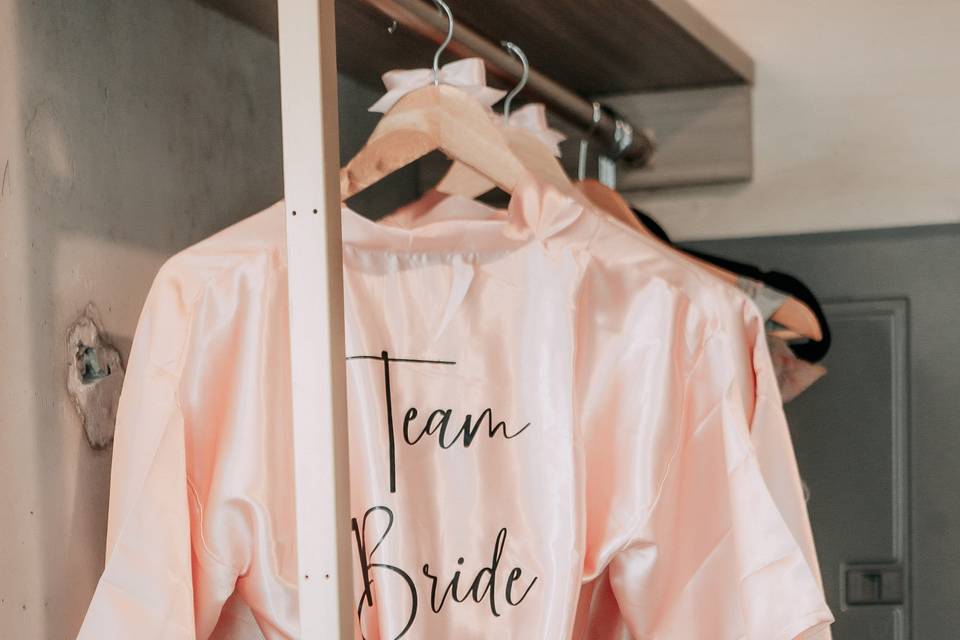 Team bride