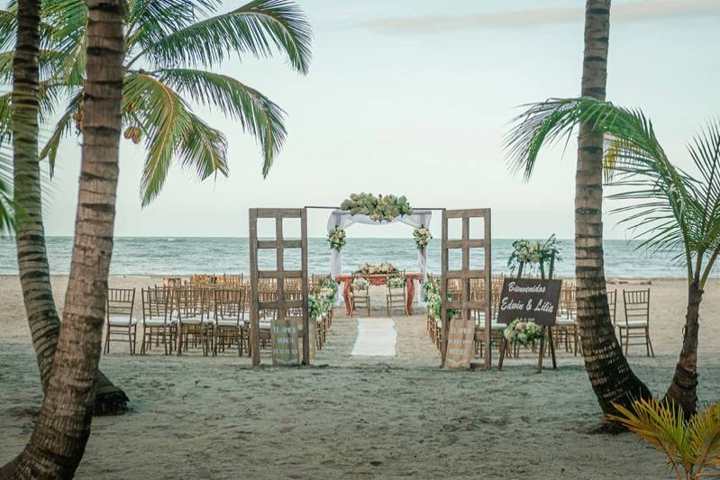 Entrada de los novios