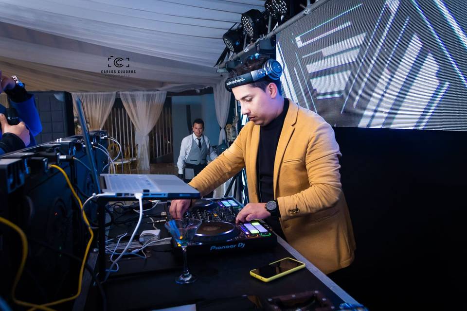 Jordan Jimenez DJ