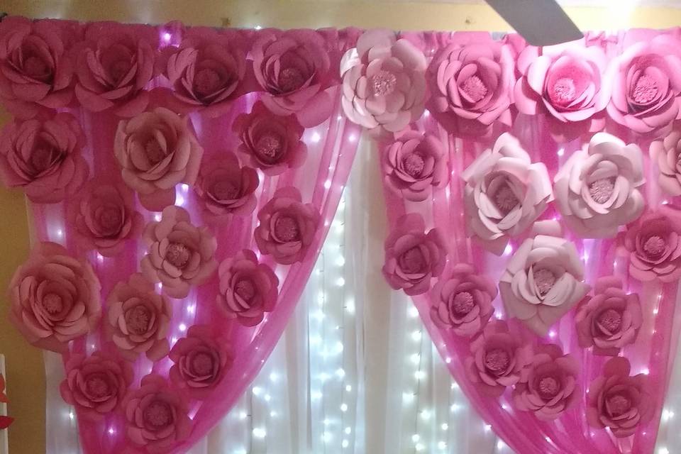 Backdrop flower paper
