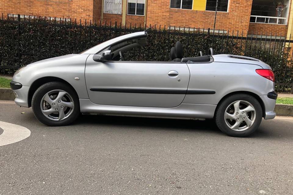 Lateral de auto convertible