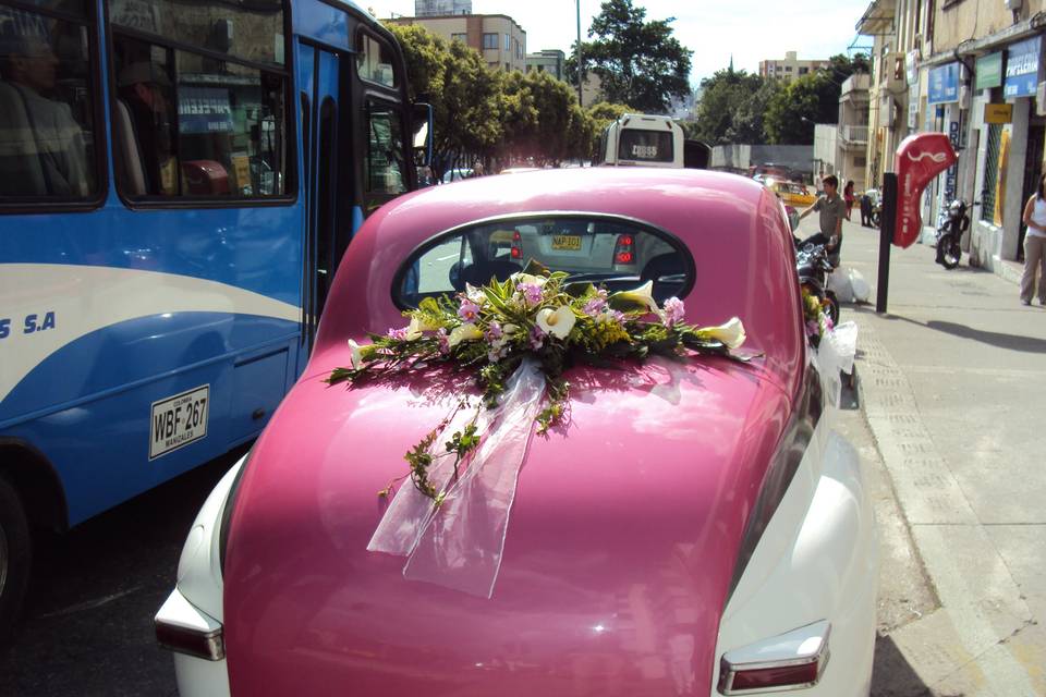 Carro antiguo para novia