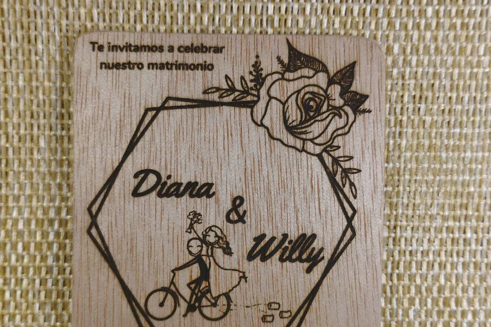 Madera novios bici, arco, flor