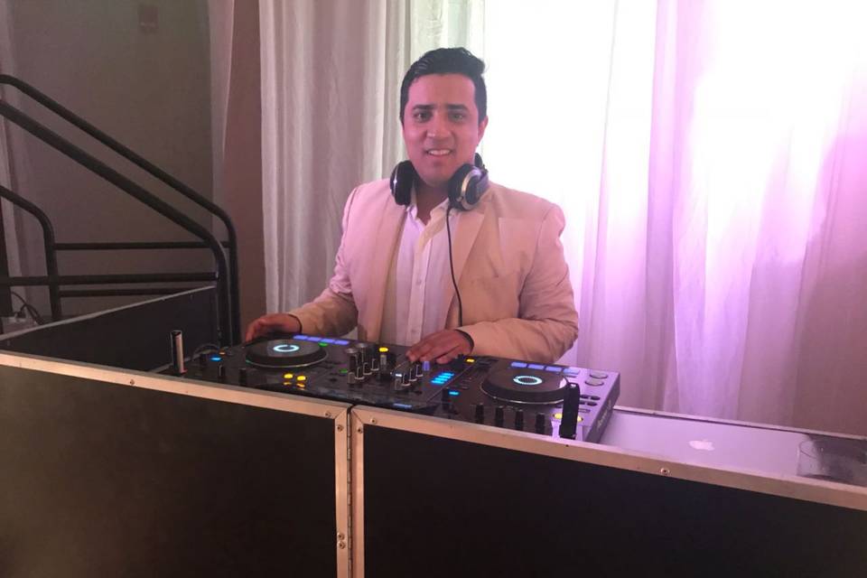 DJ Andres Paternina