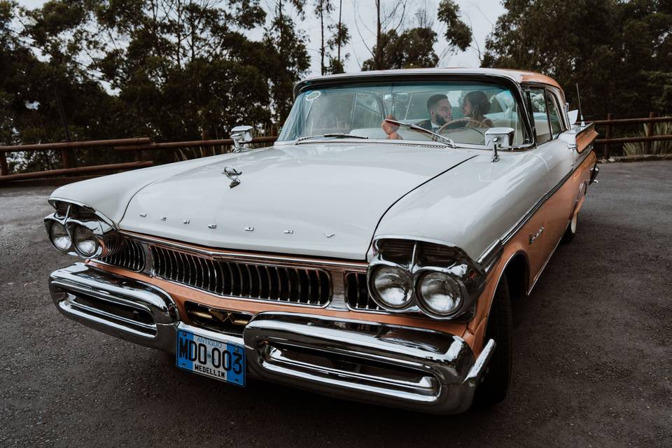 MERCURY MONTEREY 1957