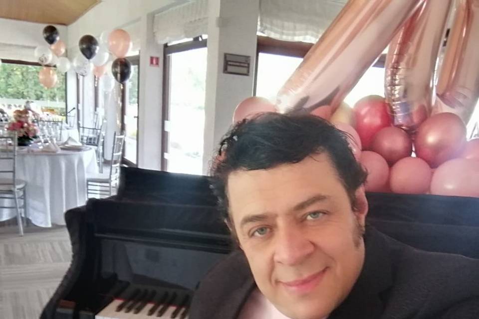 Marco T Organista