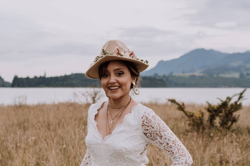 Boda en el Néusa - Lorena Urno