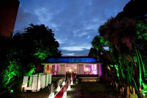 Vista nocturna lugar de la boda