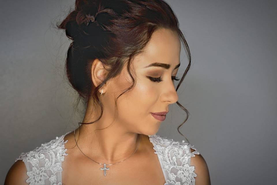 Maquillaje y peinado novias