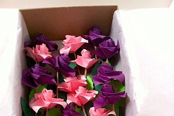 Acercamiento flores en origami