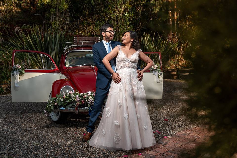 Novios y un Volkswagen