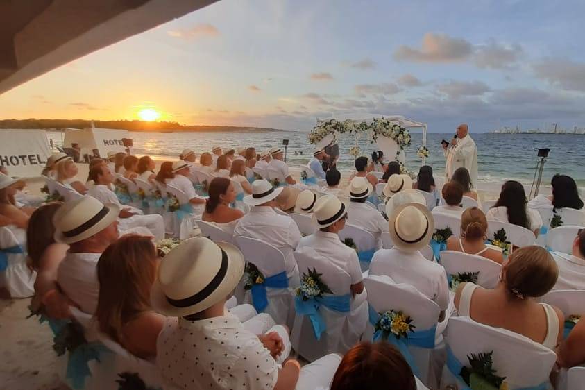 Bodas católicas en la playa