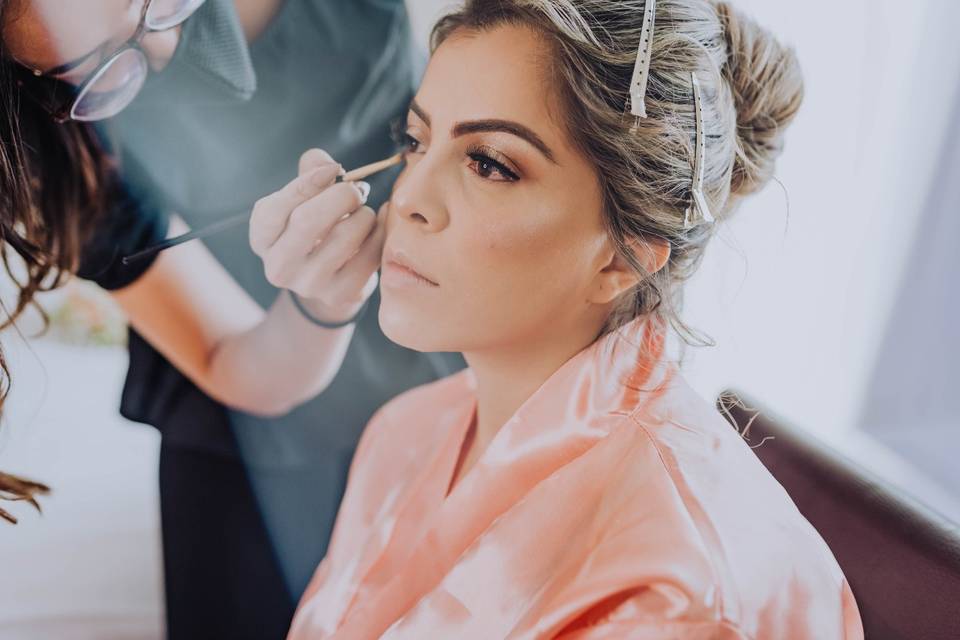 Maquillaje y peinados novias