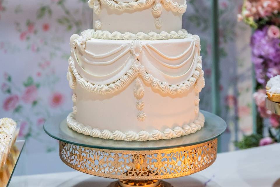 Buttercream cake