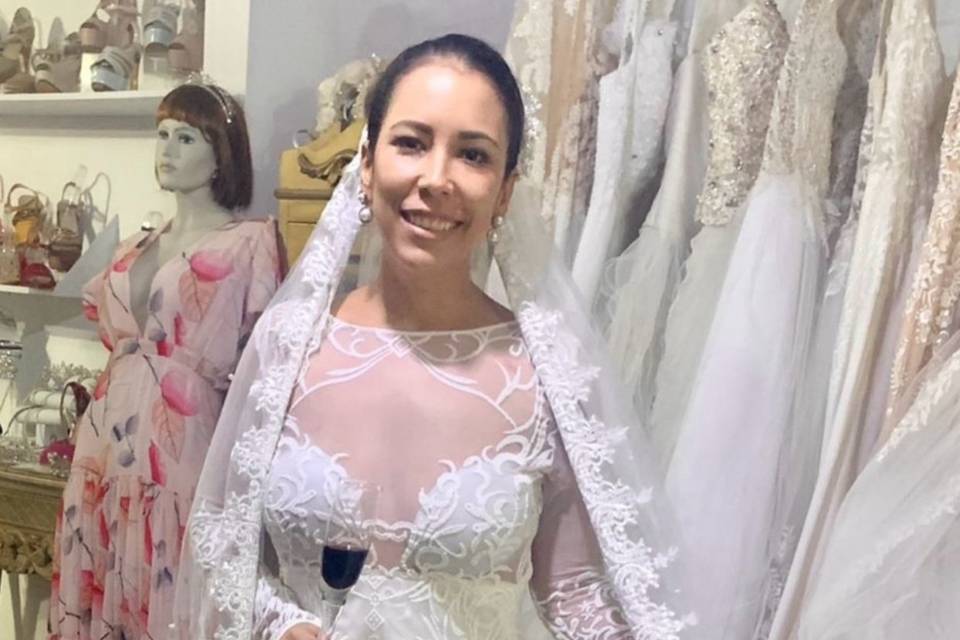 V Spanish Bride