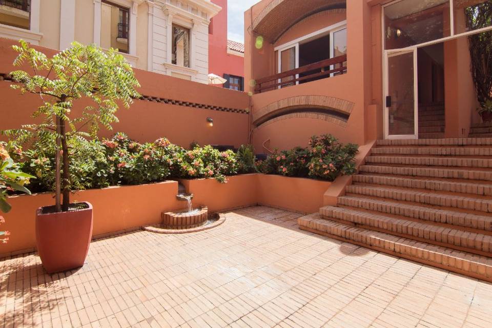 Terraza con fuente