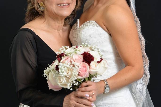 Novia + Mamá