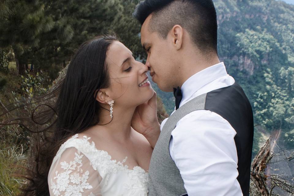 Cobertura de bodas con fotos y videos