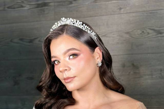 Alesi Design Makeup