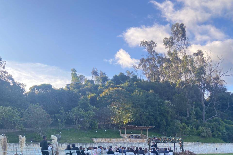 Lugar en el campo para celebraciones