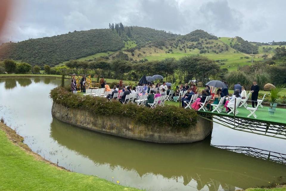 Lugar en el campo para celebraciones