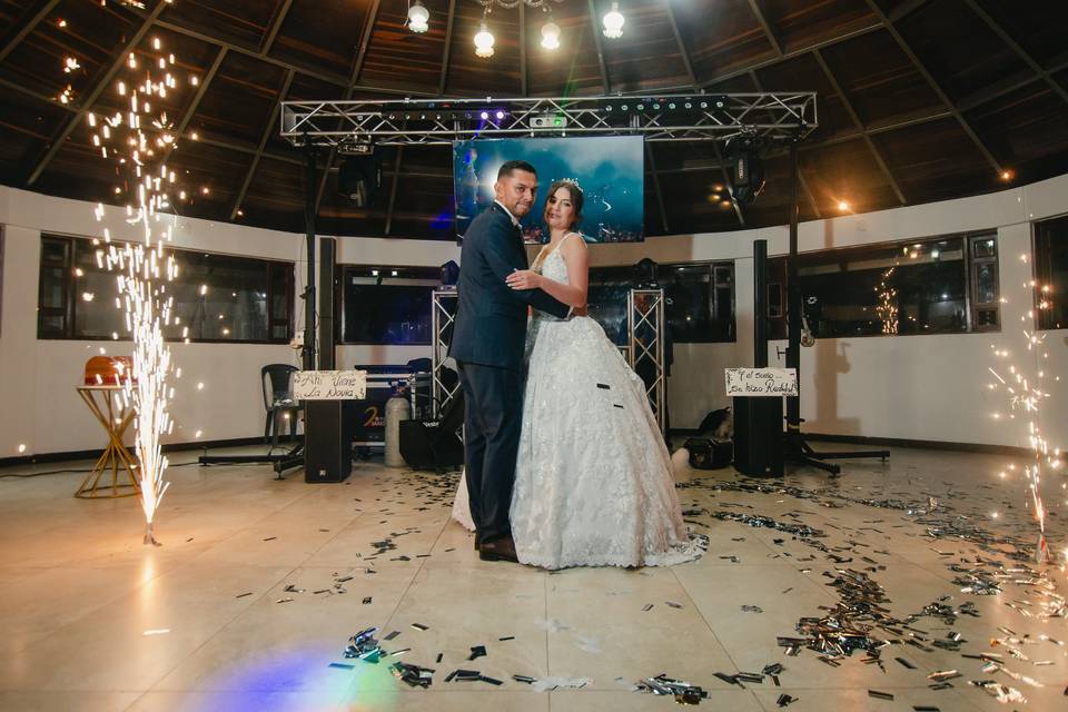 Cobertura de boda en fotos y videos