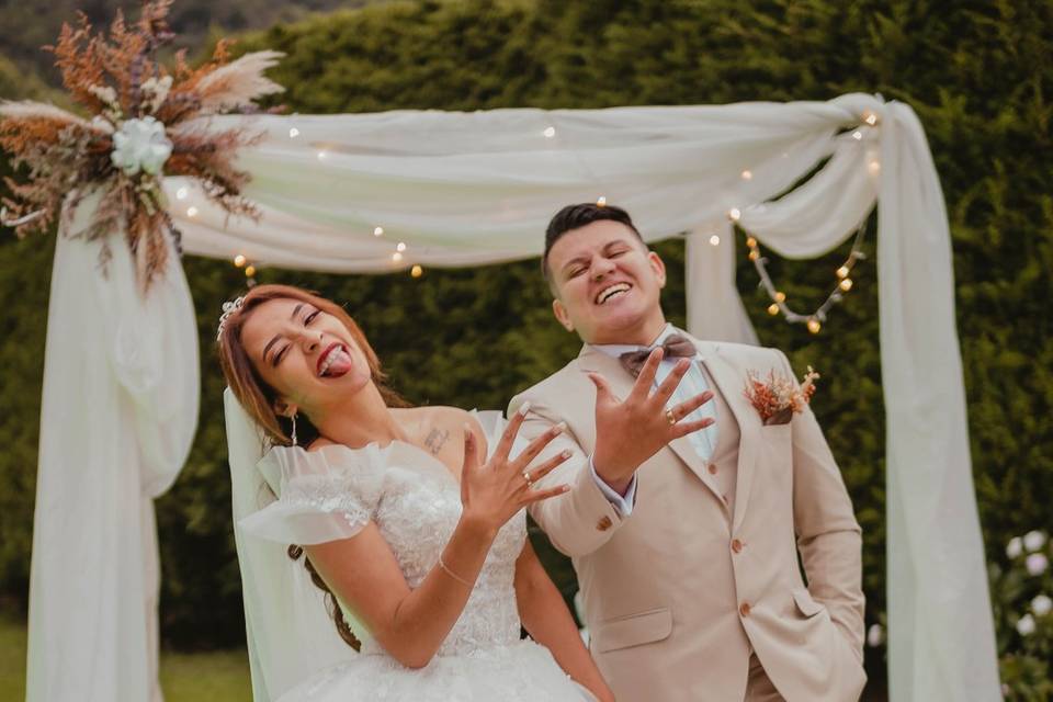 Cobertura de boda en fotos y videos