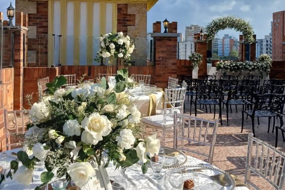 Arreglos florales para decorar eventos nupciales