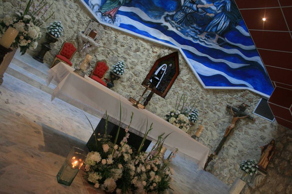 Altar capilla maria auxiliador