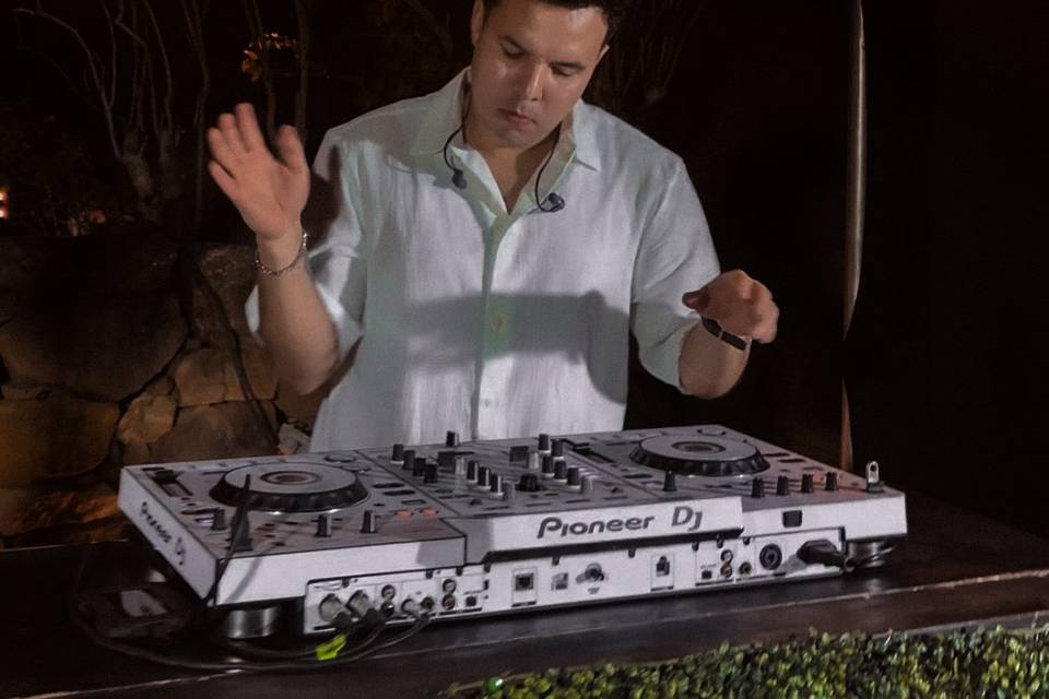 Miguel Gomez Dj