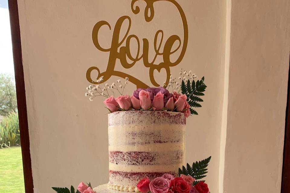 Naked cake  Red velvet