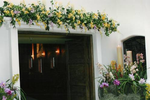 Decoración entrada de iglesia