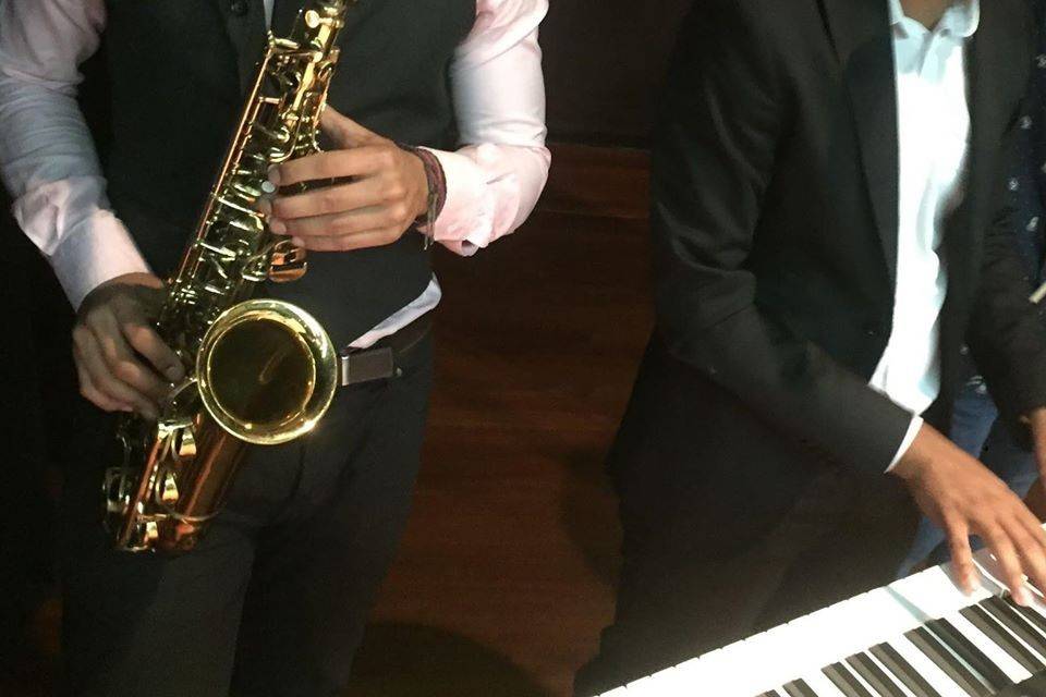 Saxofonista DCoctel