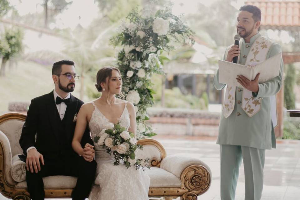 Oficiante de bodas