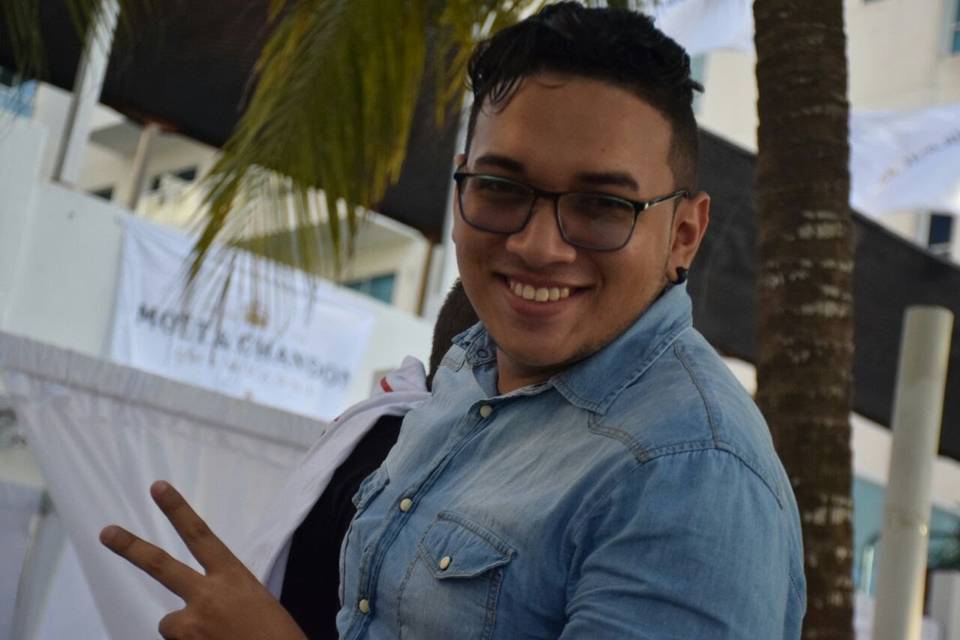 DJ Jeremy Jackson