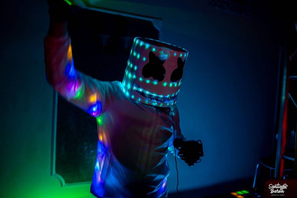 Show dj marshmello