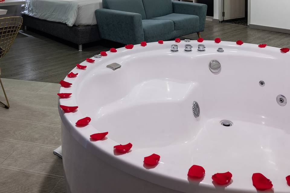 Jacuzzi Con Decoración