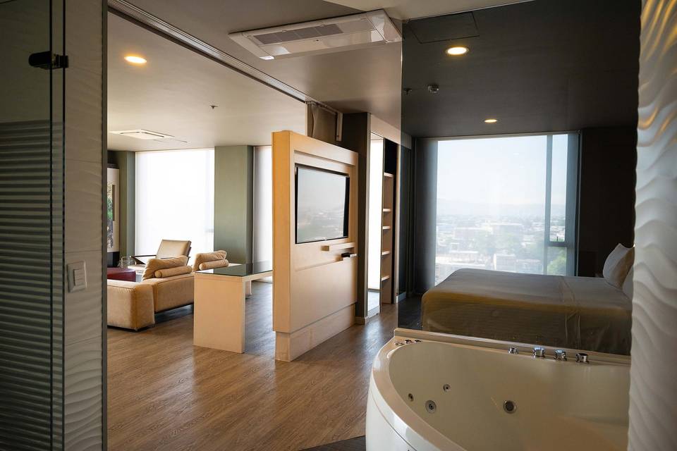 Suite Deluxe y Jacuzzi