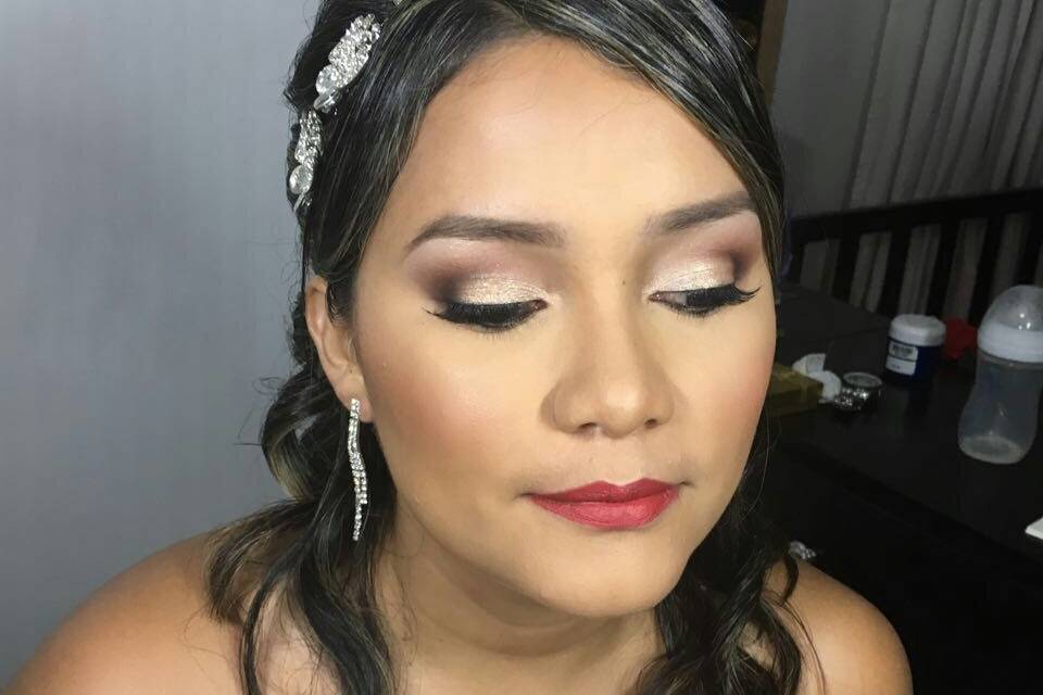 Karla López M. Makeup Studio