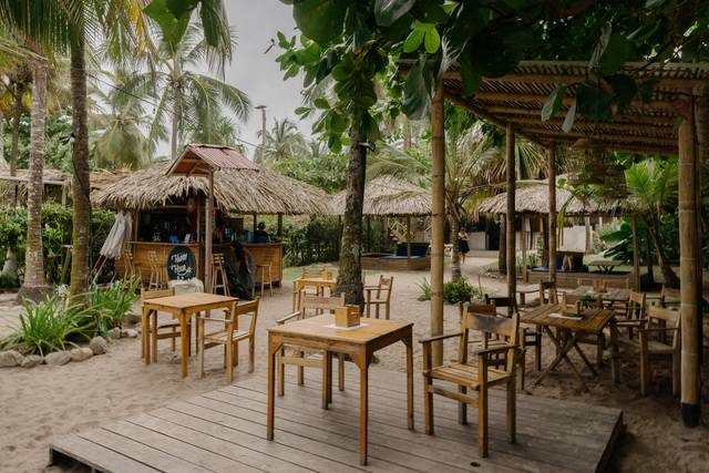 La Ola Beach Bar