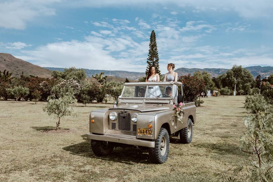Toma de fotos de momentos significativos en la boda