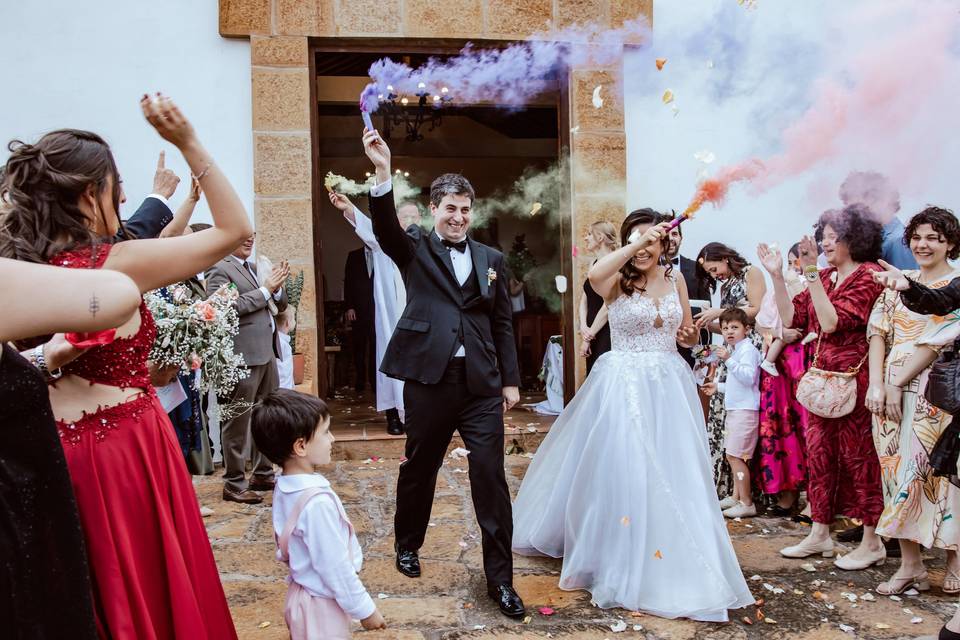 Toma de fotos de momentos significativos en la boda