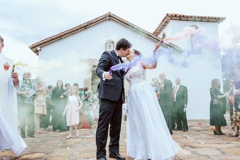 Toma de fotos de momentos significativos en la boda
