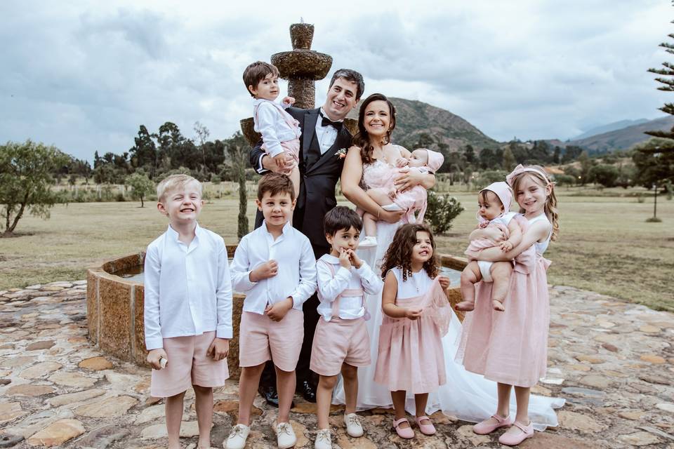 Toma de fotos de momentos significativos en la boda